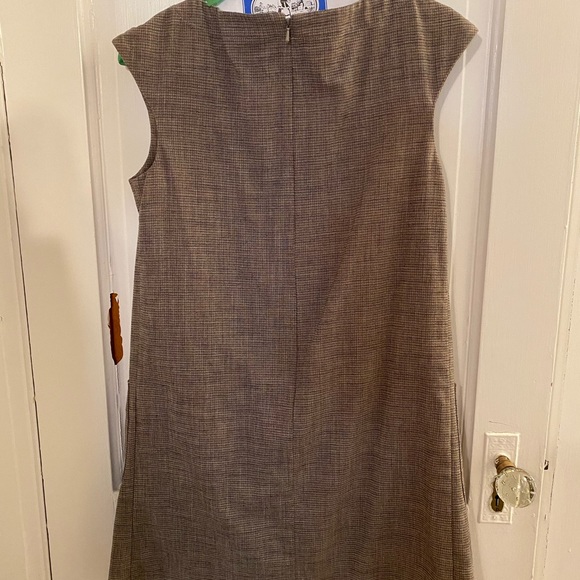 Dress - Picture 3 of 7